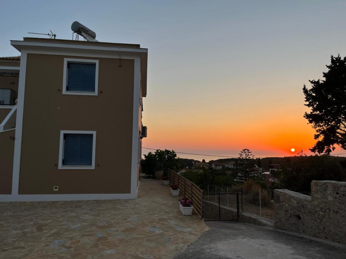 Villa Thea - Τhe View 1St Floor Ano Yerakarion Exterior foto